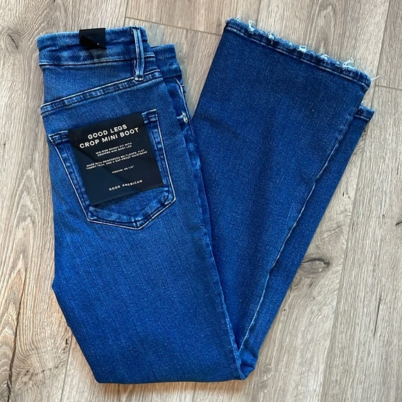 GOOD LEGS LIGHT COMPRESSION CROPPED MINI BOOT JEANS - Picture 5 of 5